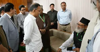 সংসদ অধিবেশনে অসুস্থ হওয়া বিরোধীদলীয় এমপির খোঁজ নিলেন প্রধানমন্ত্রী